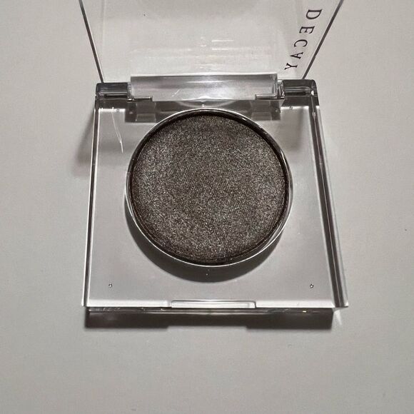 NWT-Urban Decay 24/7 Eyeshadow -“MUSHROOM” Gunmetal Shimmery Gray - Picture 5 of 6